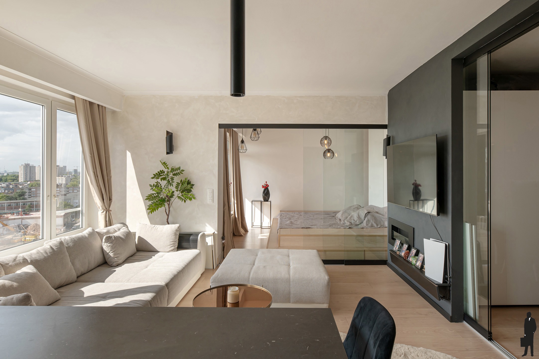 Gerenoveerd 2 slaapkamer appartement met loft-feeling, panoramisch uitzicht en vlakbij de stad!  - foto 5