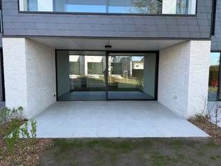 Gelijkvloers appartement met 1 slaapkamer in het hart van Retie. Dit moderne nieuwbouwappartement biedt een comfortabele en...