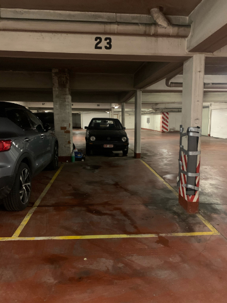Ondergrondse autostaanplaats TE HUUR in Gent - foto 2