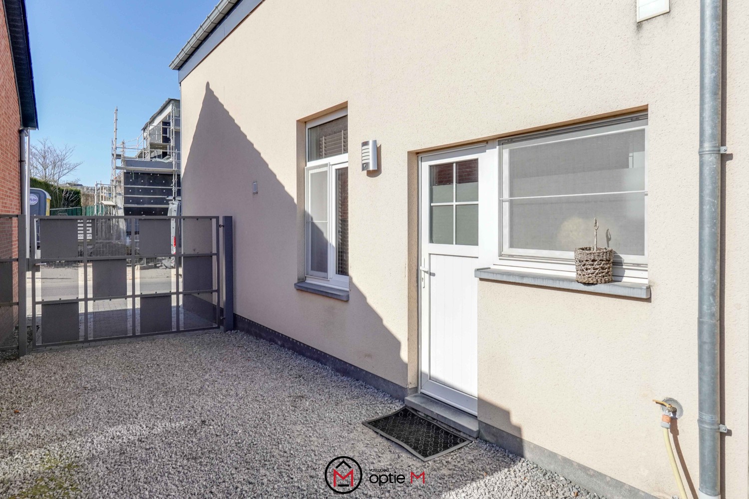 Charmante woning met 4 slaapkamers + weide - foto 2