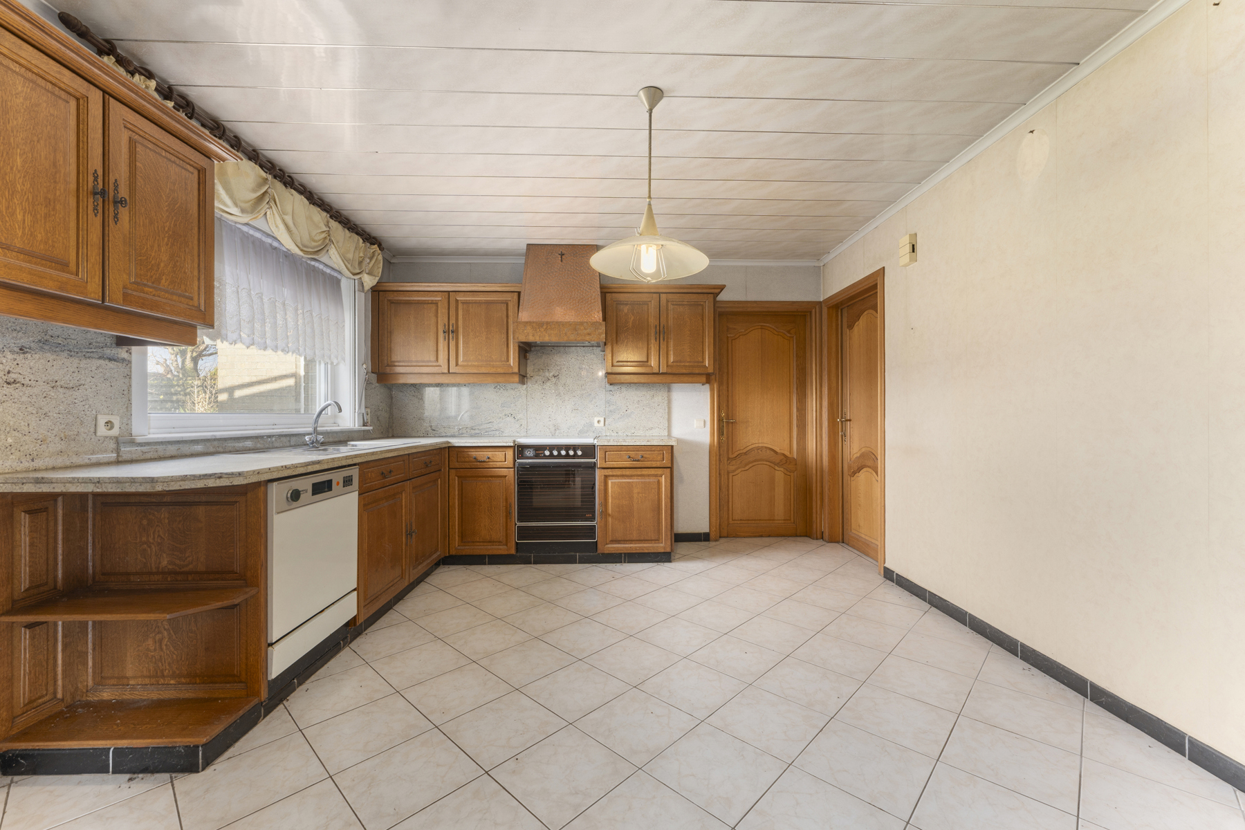 Te renoveren bungalow nabij centrum Torhout - foto 5