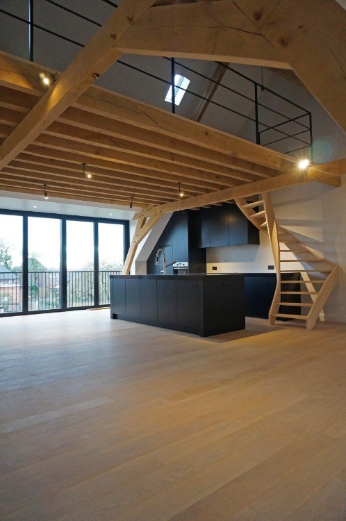 Totaal vernieuwde loft met privé terras in Ruiselede. - foto 3