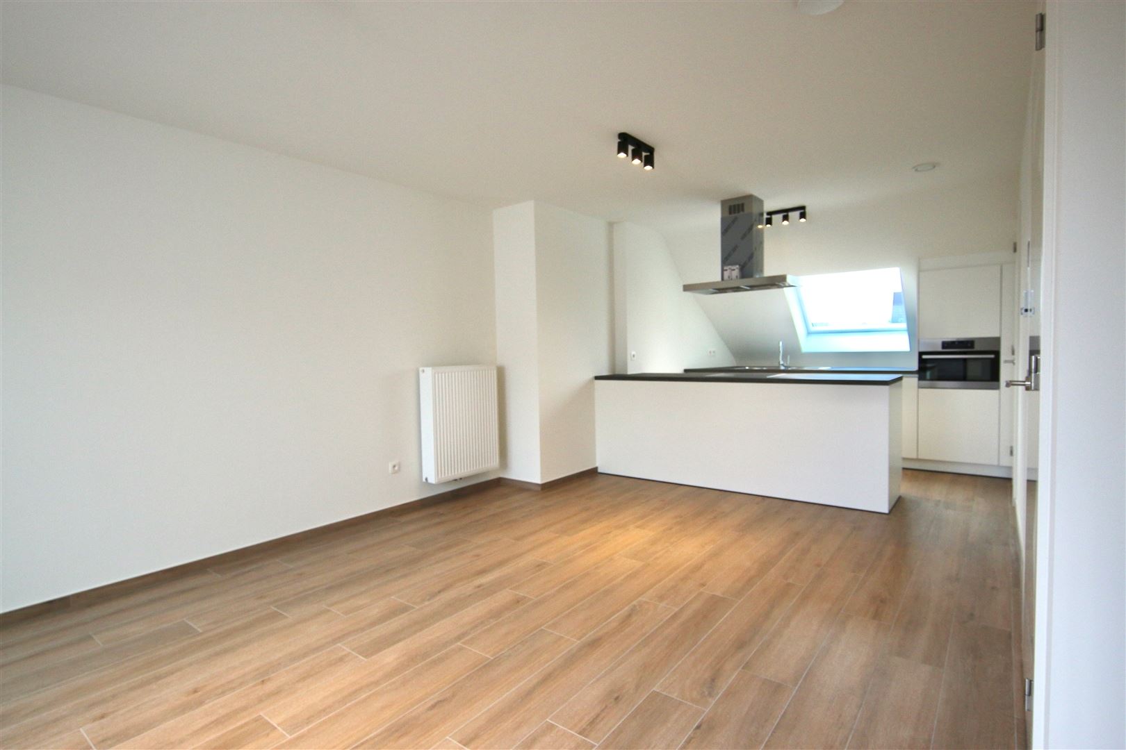 Apartment for rent in Vrasene with 2 bedrooms - photo 5