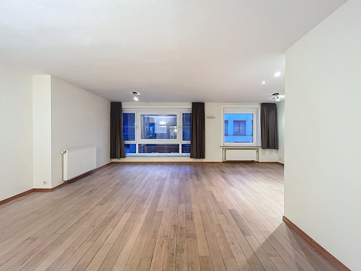 Ruim appartement met 2 kamers te huur in Kortrijk - foto 4