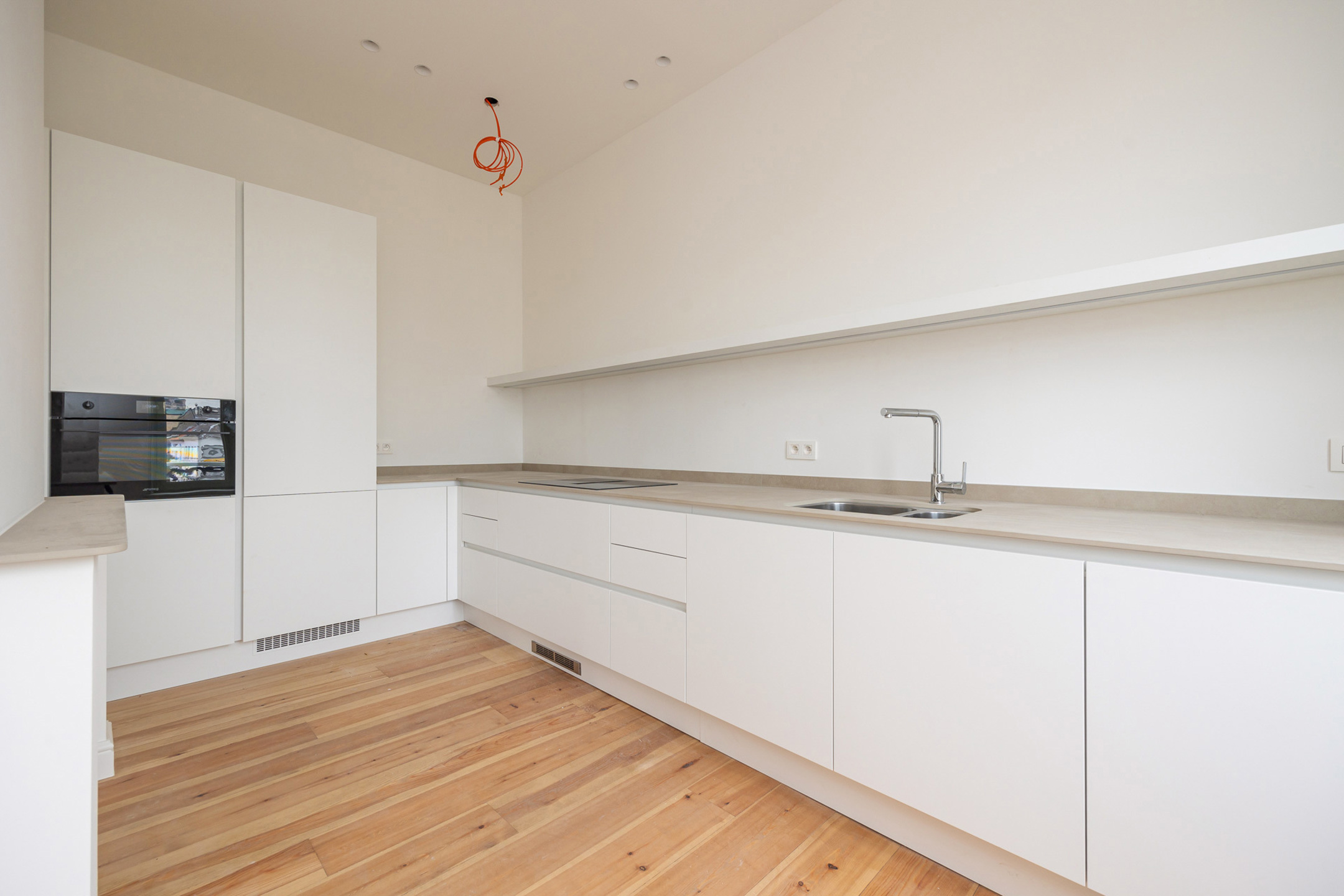 Apartment for rent in Antwerp with 3 bedrooms - photo 4