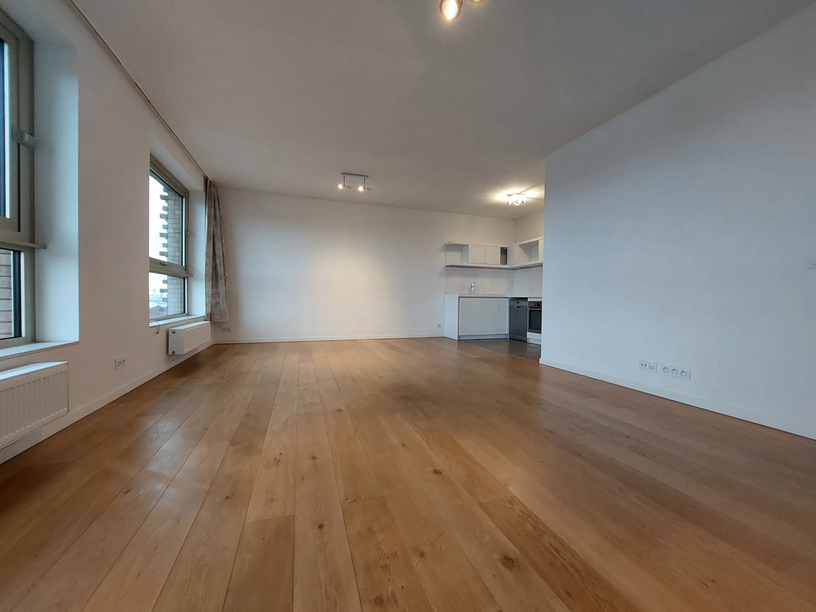 Appartement à louer à Anvers avec 3 chambres - photo 4