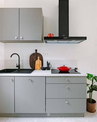 GHENT - Modern terraced house with nice city garden Located in the Victoriastraat in Ghent, you will find this modern home located in the bustling...