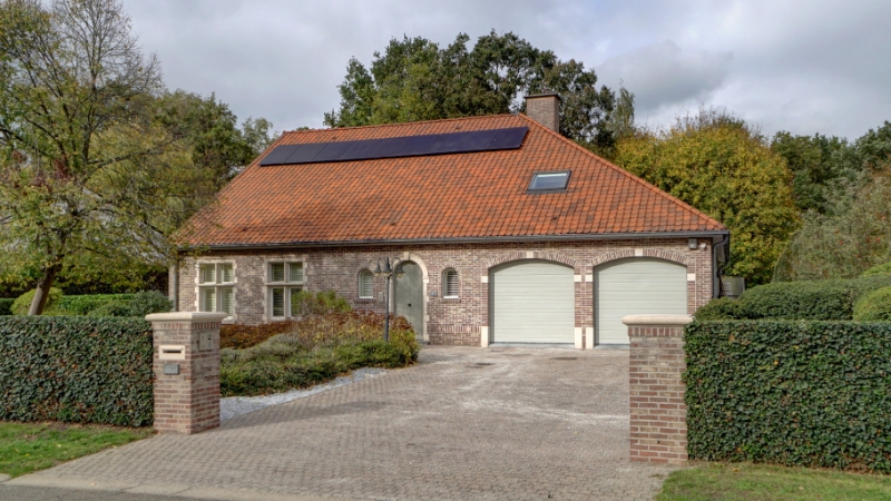 Zeer ruime villa van 432m² op 21 are vlakbij golf-en meerdomein - photo 2