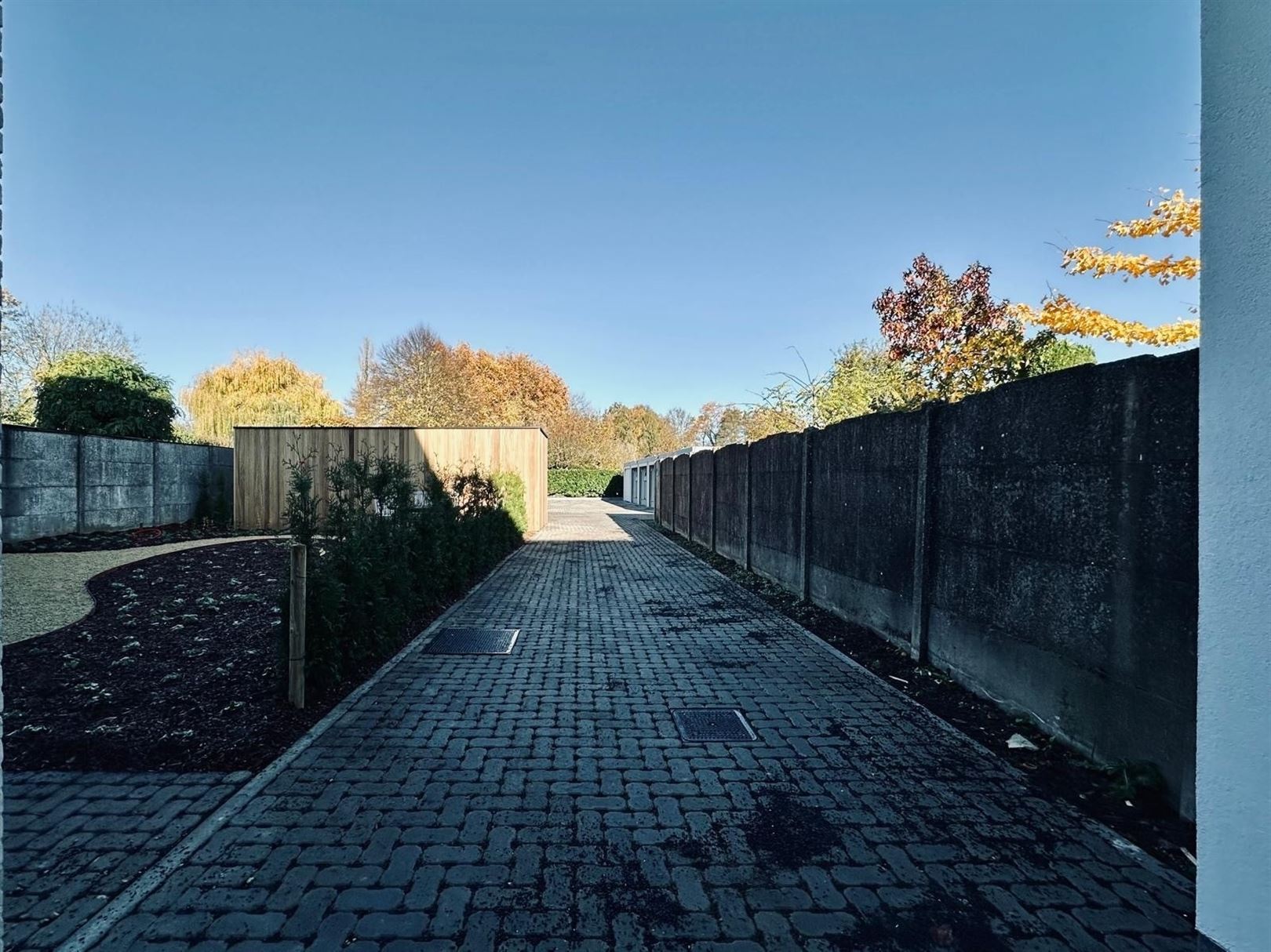 Autostaanplaats op wandelafstand van het centrum van Haasdonk - foto 3