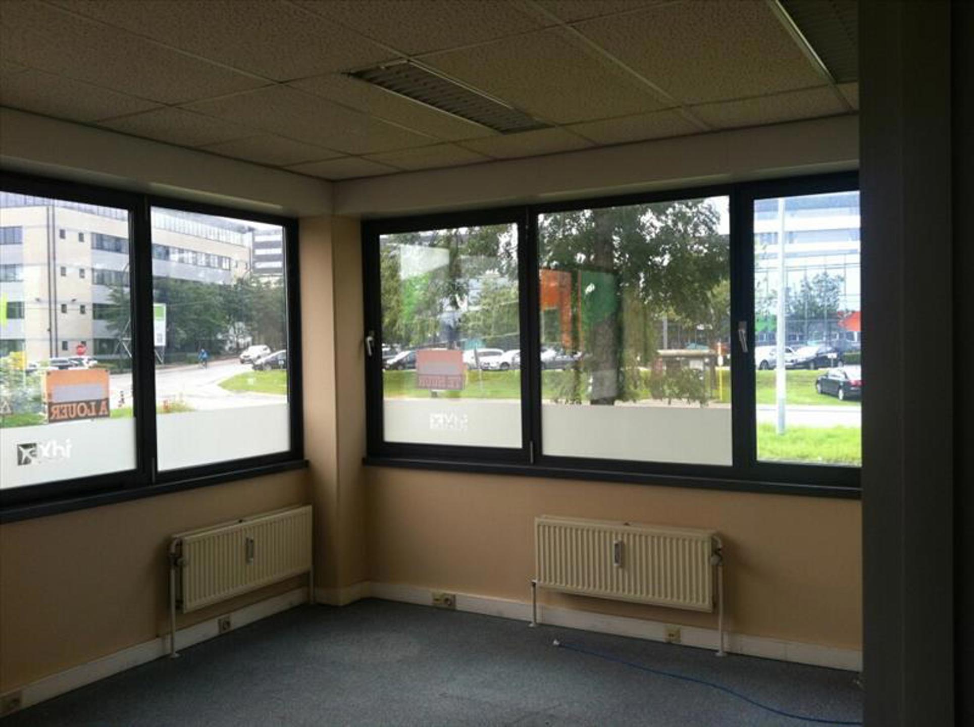 Commercial à louer à Diegem - photo 5