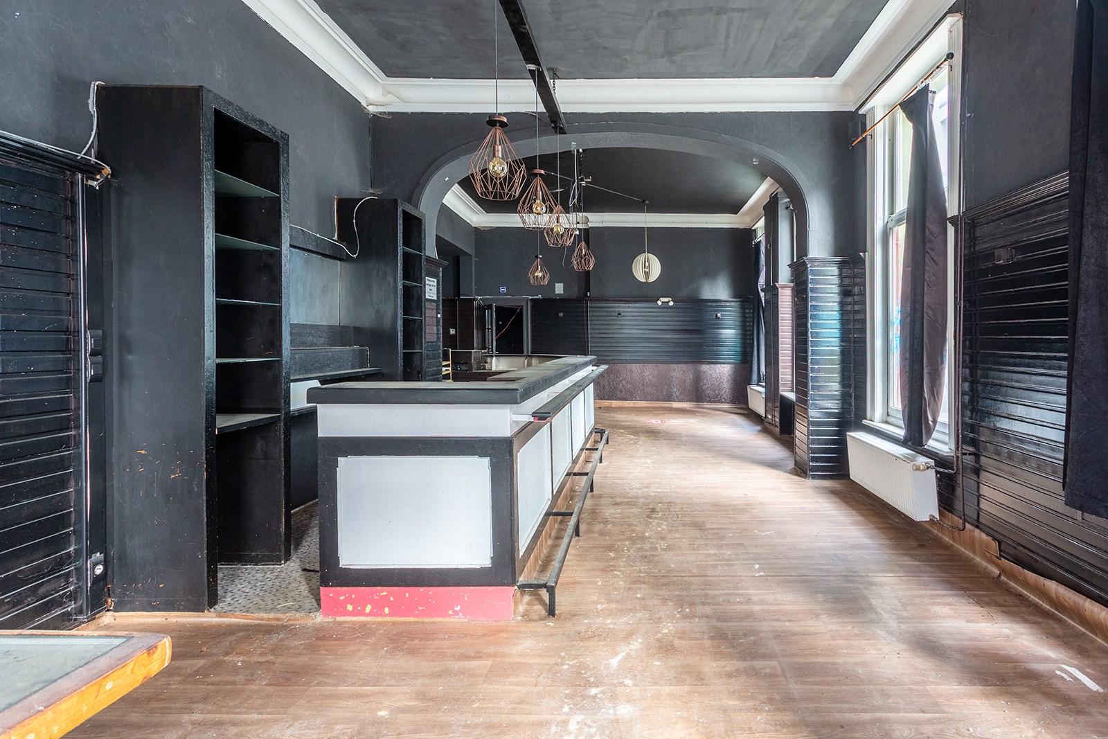 Handelshuis met tal van mogelijkheden! - foto 2