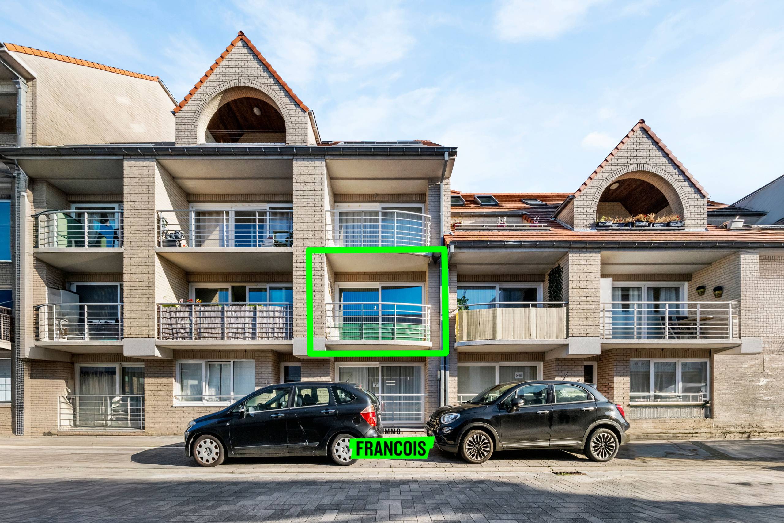 Instapklaar appartement met 2 slaapkamers in Oostende (optie tot aankoop dubbele garage) - foto 2