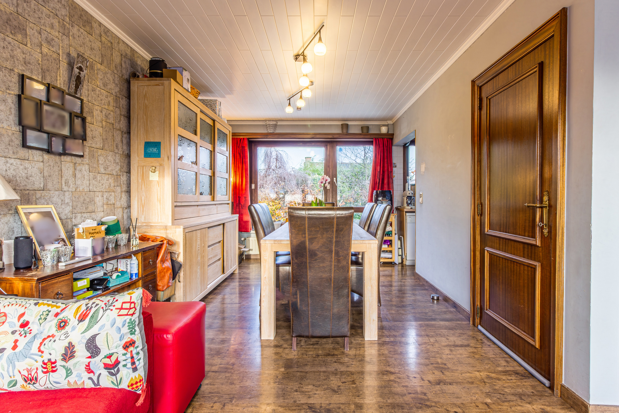 Een Solide Gezinswoning met Potentieel! - foto 3