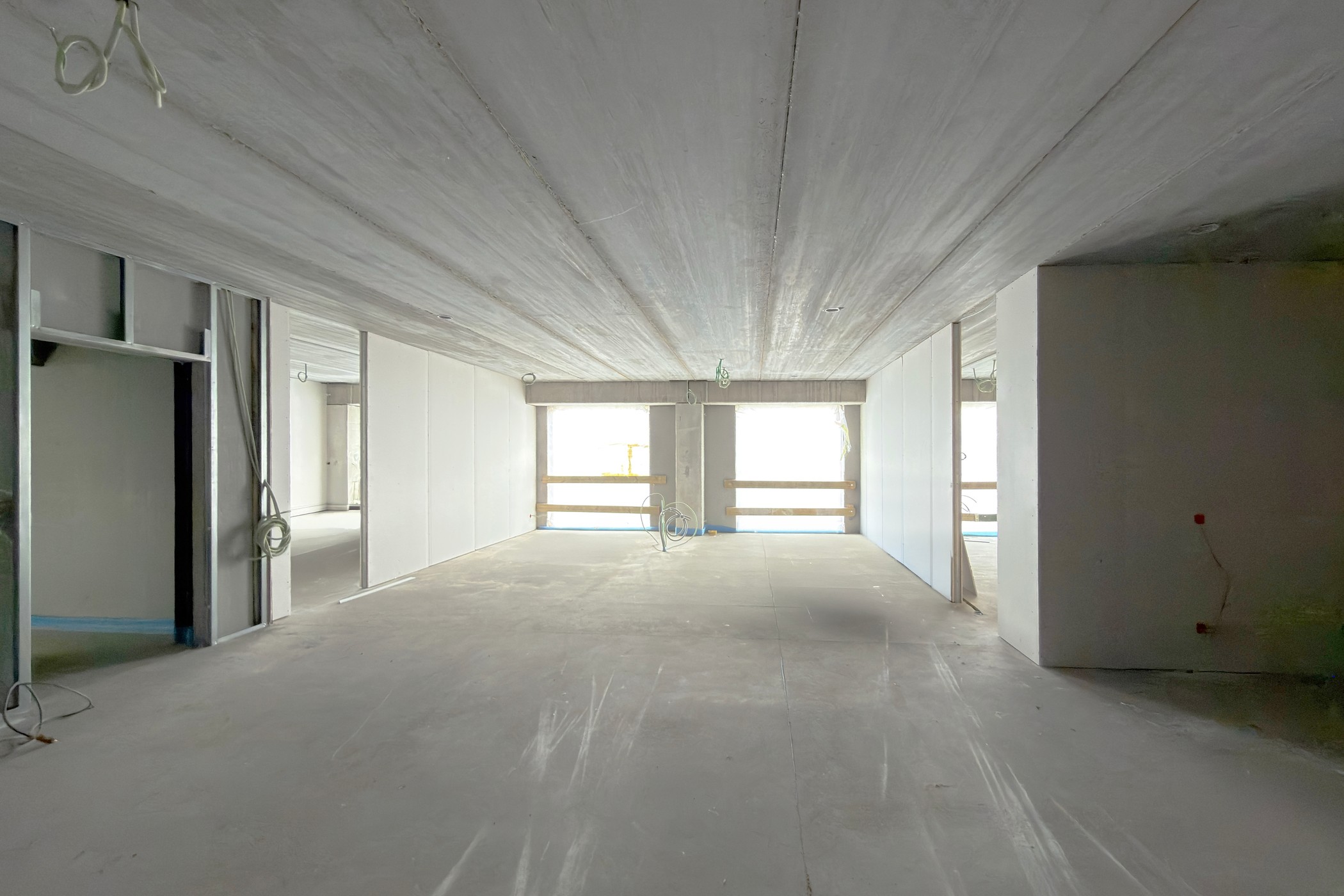 Nieuwbouw afgewerkte kantoorruimte van 295m² met terras in Aalter - foto 2