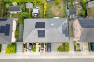 Instapklare h.o.b. te koop in Sint-Niklaas met 3 slaapkamersModerne, tijdloze woning in een kindvriendelijke en autoluwe wijk. Je woont er op een...