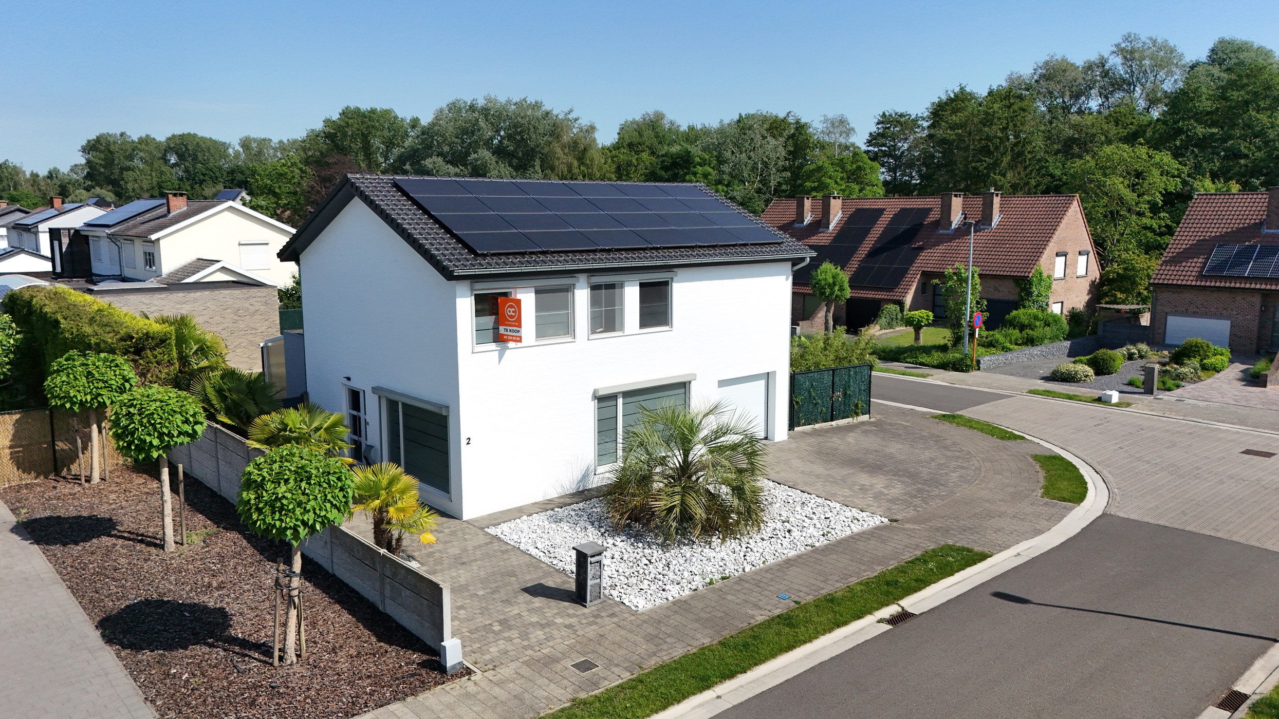 Ruime, energiezuinige open bebouwing met garage/magazijn op toplocatie! - foto 2
