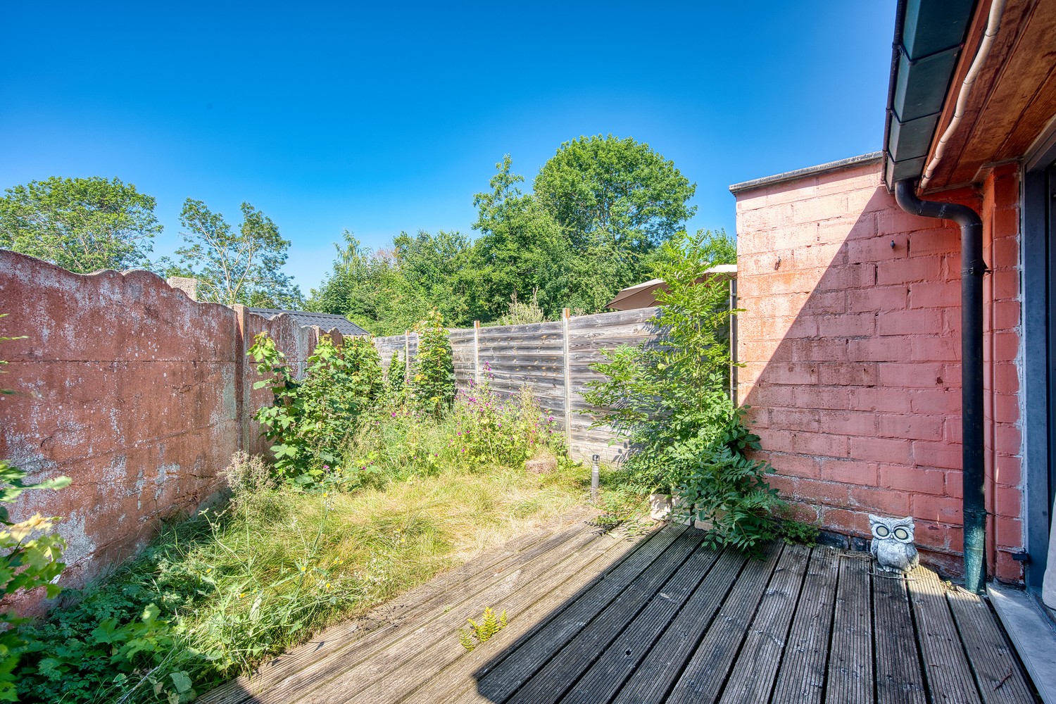 Assebroek, leuk ENERGIEZUINIG gezellig instapklaar woonhuis met 3 SLAAPKAMERS en tuintje - foto 5