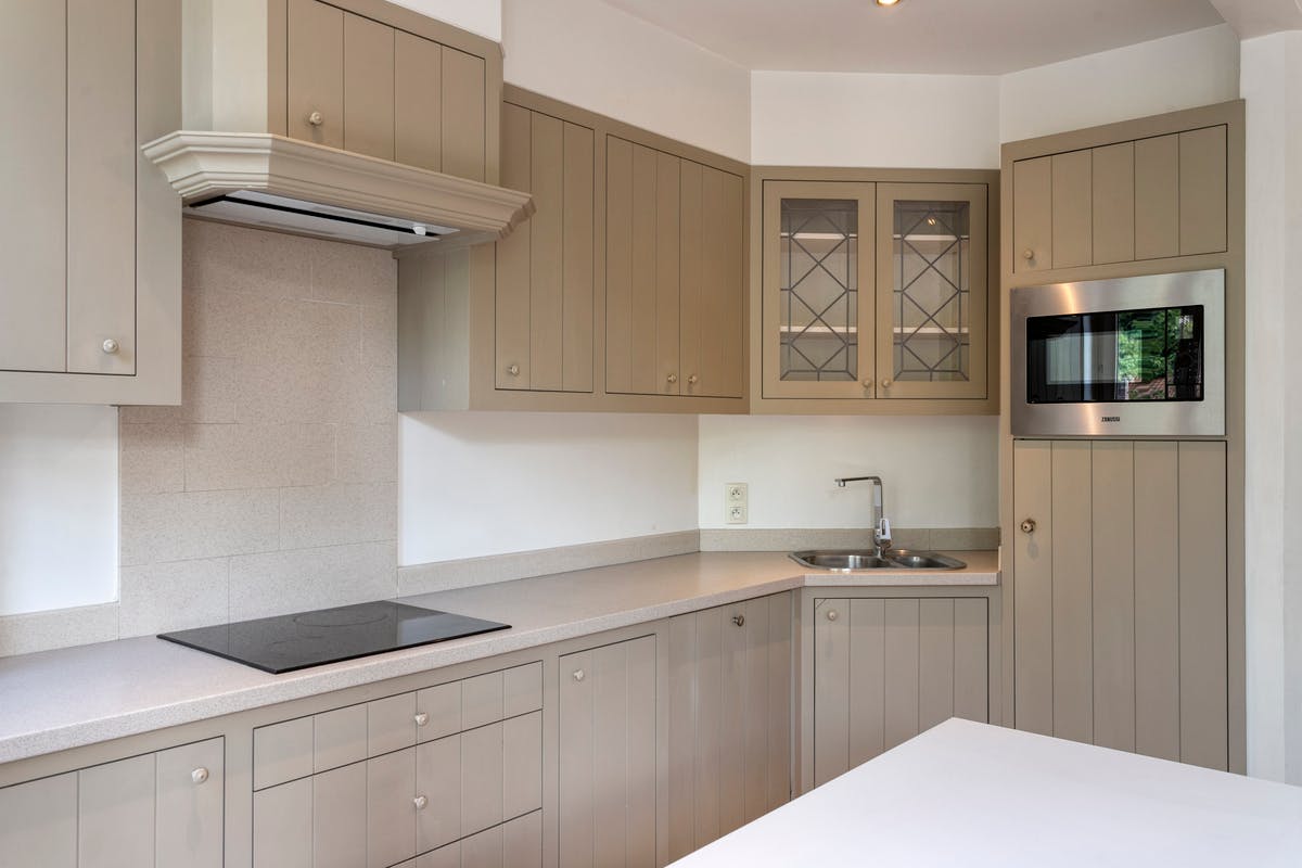 Premier étage de deux chambres à vendre sur la place du Dam à Courtrai ! - photo 4