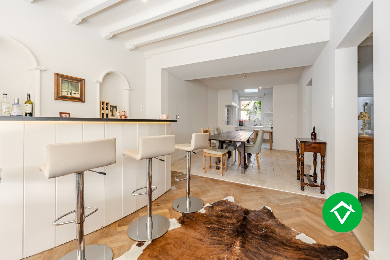 Ruim triplex appartement met 5 slaapkamers, in het centrum van Torhout - foto 5