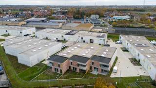 Combineer wonen en werken op KMO-zone De Stip, het nieuwe bedrijventerrein langs de Deerlijksesteenweg in Harelbeke. Op het einde van het...