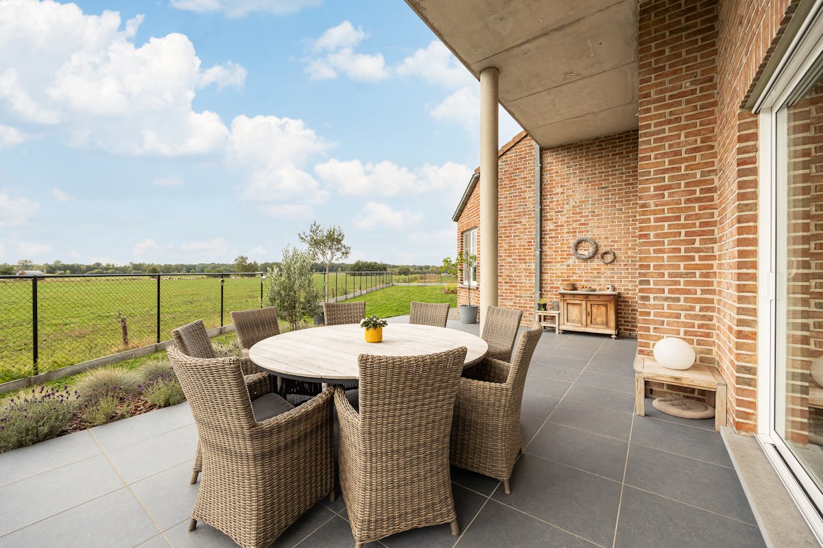 gerenoveerd huis met zwembad op 17 are te koop in Kasterlee - foto 5
