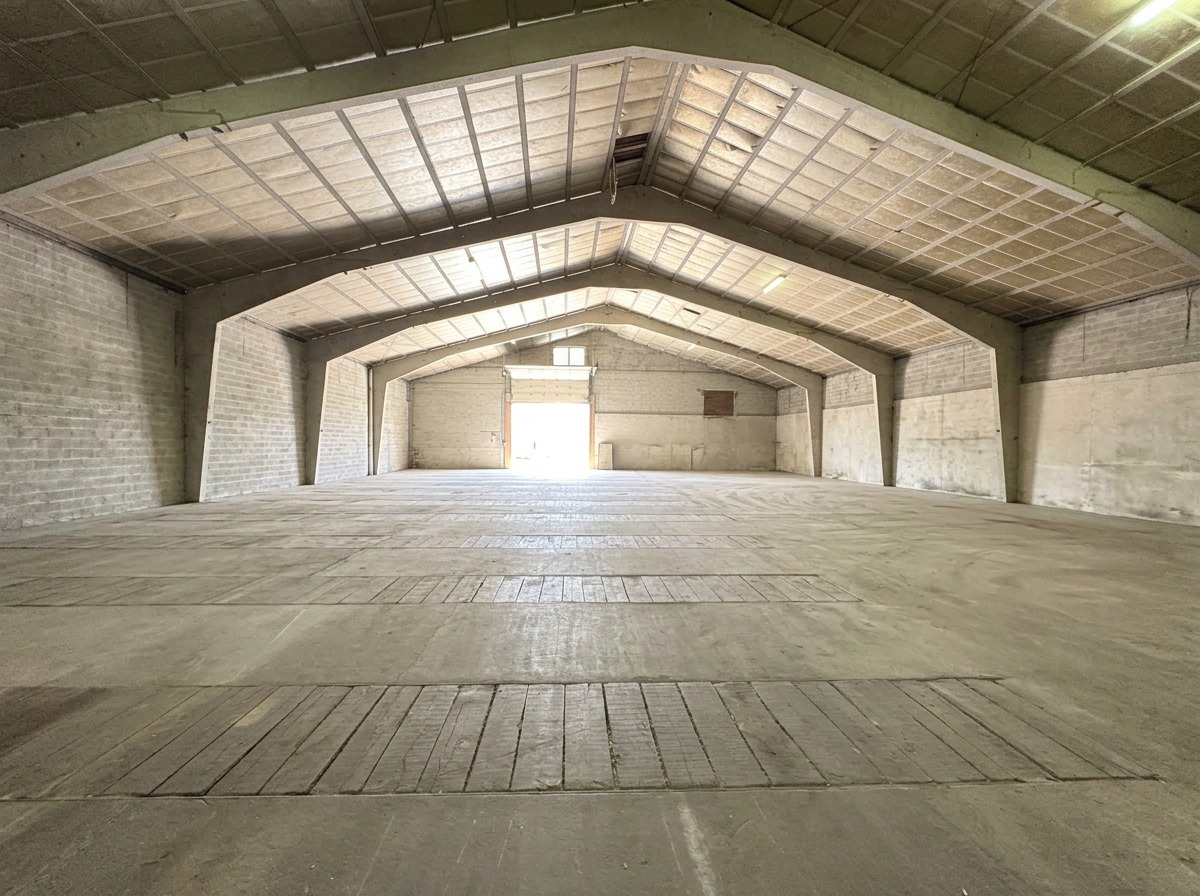 geïsoleerde loods van 825m² te koop. - foto 4