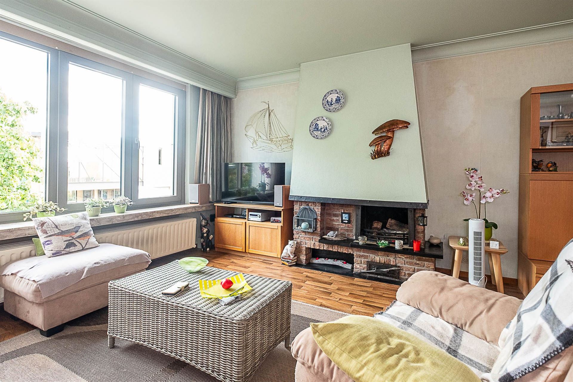 Appartement 2de verdieping met 2 slaapkamers en terras achteraan - foto 5