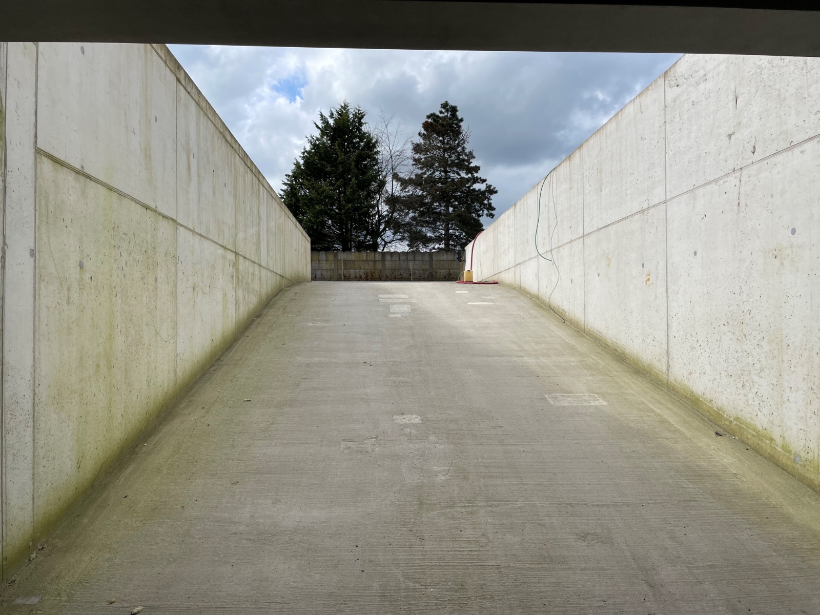 ondergrondse parkeerplaats te huur - photo 4