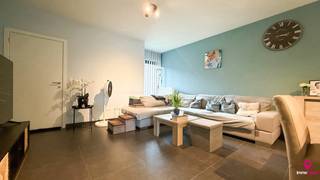 Bij ImmoFusion 7/7 “open huis” : klik op onze 3D-TOUR. <br />Ervaar vastgoed alsof je er zelf doorloopt!<br /><br />Deze verzorgde woning, gebouwd in 2012, is gelegen in een rustige en kindvriendelijke omgeving in het Suskahof 16 te Heusden-Zolder. De woning beschikt over drie volwaardige slaapkamers en biedt een praktische indeling met veel natuurlijk licht.<br />Dankzij de dubbele beglazing geniet u van een aangenaam wooncomfort en een goede energieprestatie. Op een perceel van 3 are 20 centiare beschikt de woning over een onderhoudsvriendelijke buitenruimte, ideaal voor gezinnen of koppels die op zoek zijn naar comfortabel wonen.<br />De ligging combineert rust met een goede bereikbaarheid van winkels, scholen, openbaar vervoer en belangrijke verbindingswegen. Woningen in deze buurt dateren veelal uit 2012 en bevinden zich in een gegeerde residentiële omgeving. <br />Een ideale eigendom voor wie op zoek is naar een instapklare woning met drie slaapkamers op een rustige locatie.<br /><br />Pluspunten:<br />- Recente woning (2012) <br />- 3 slaapkamers <br />- Drievoudige beglazing <br />- Energiezuinig <br />- Rustige, kindvriendelijke buurt <br />- Onderhoudsvriendelijk perceel van 3a20ca <br />- Instapklaar <br />- Goede bereikbaarheid van winkels, scholen en invalswegen<br /><br />Maatregelen opgenomen in het Maatregelenregister: nee<br /><br />Voor een afspraak of meer info, bel ons op 078/78.78.70, of kom gewoon binnen op ons kantoor. Steeds welkom!