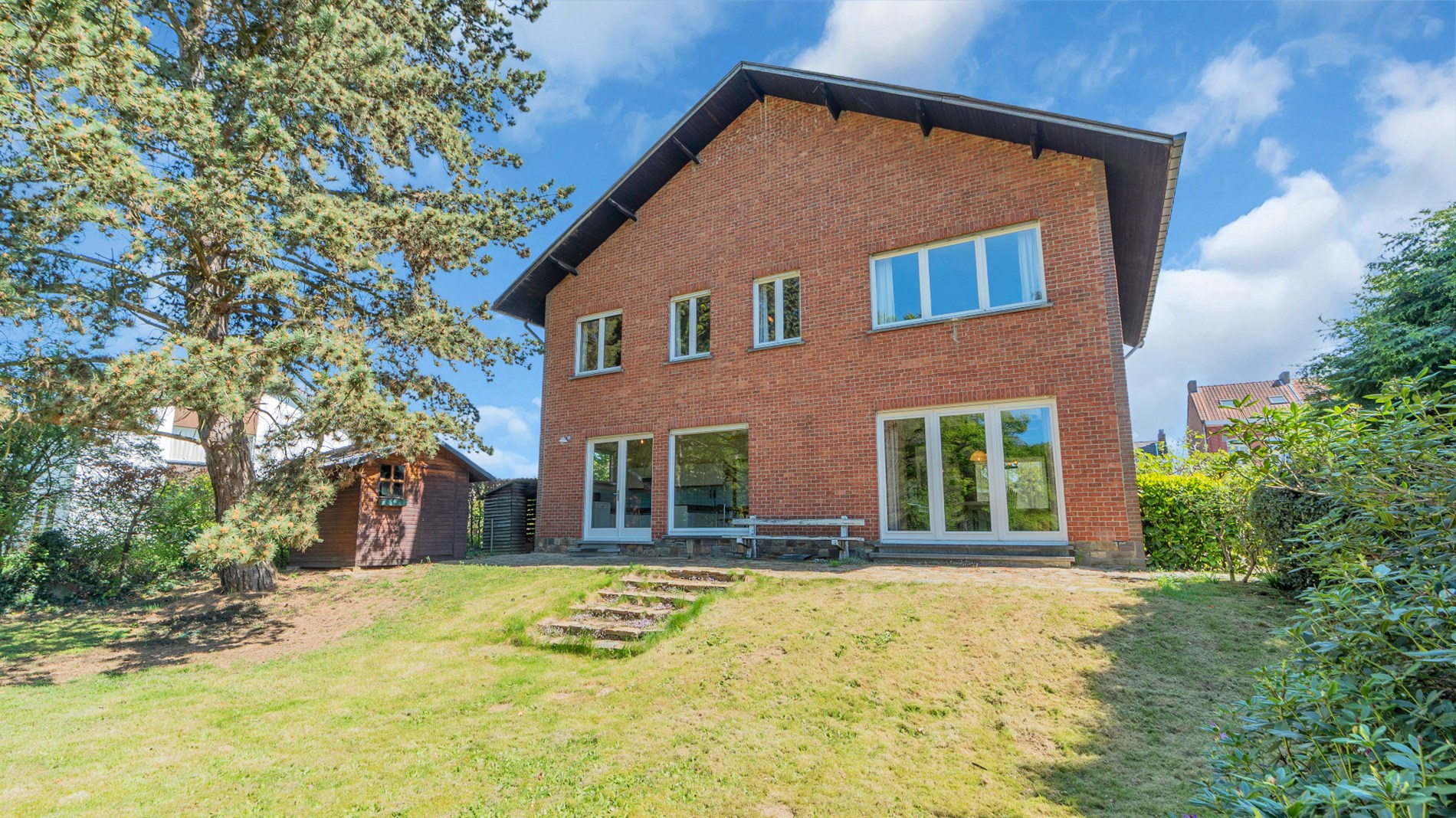 LINDEN ruime villa 4-6 slaapkamers met grote tuin - foto 3