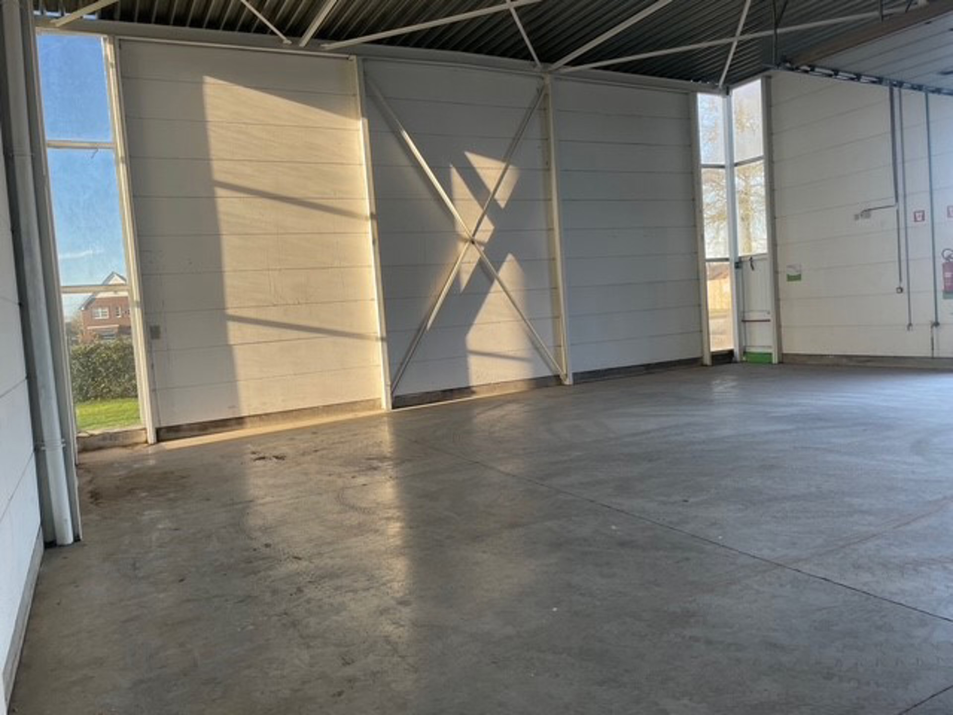 MULTIFUNCTIONEEL BEDRIJFSGEBOUW - foto 4