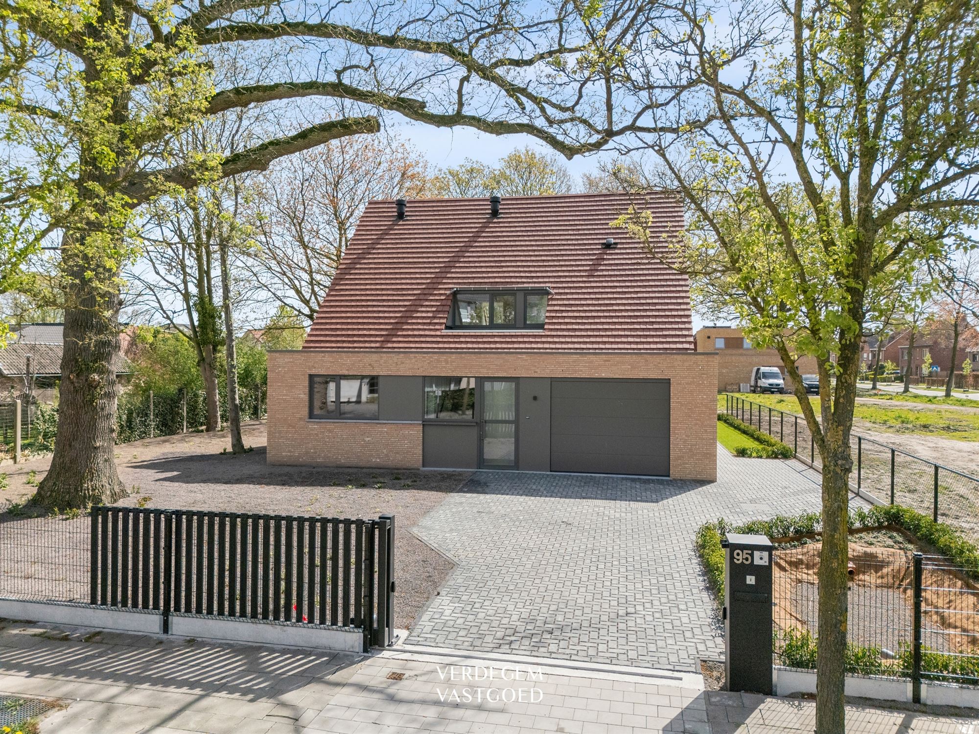 All in wonen op toplocatie in het centrum van Sleidinge - foto 1