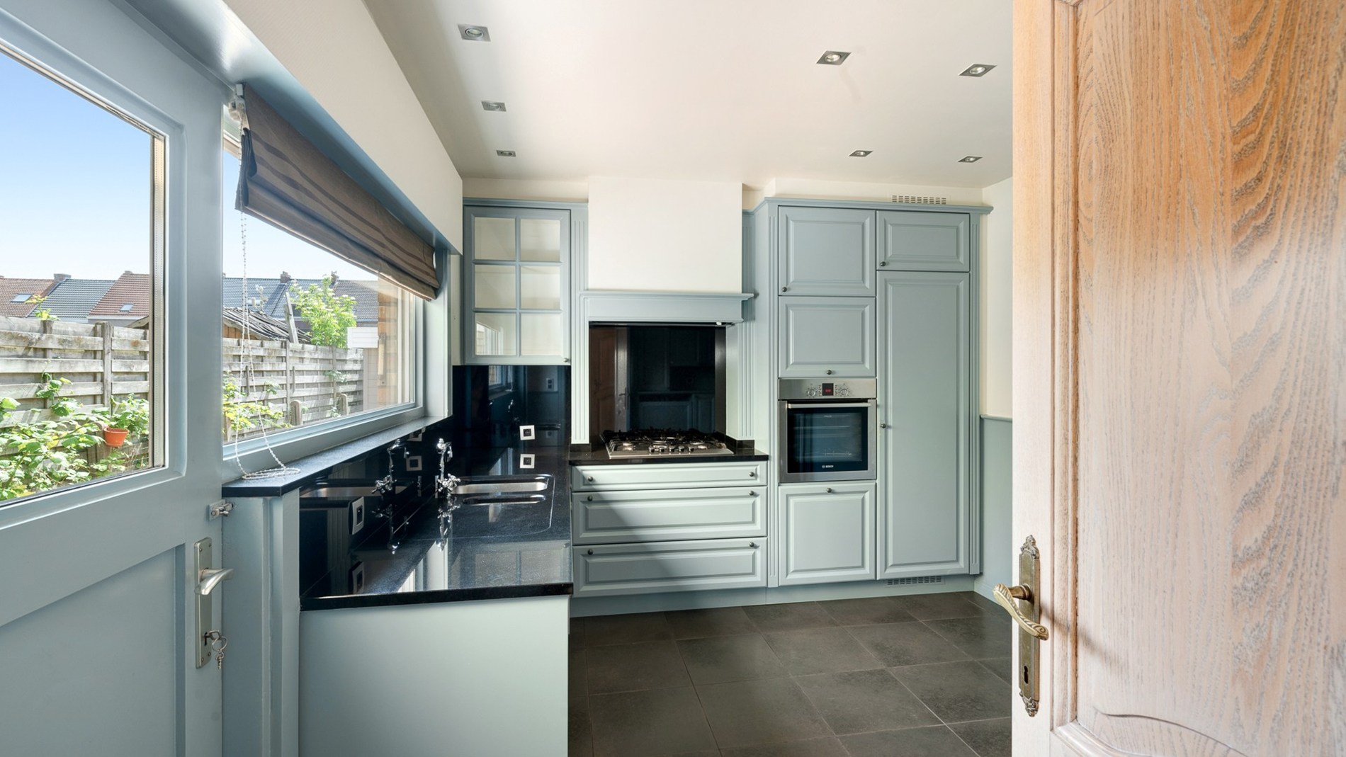 Mooie woning met garage en tuin te Zeebrugge-dorp - foto 4