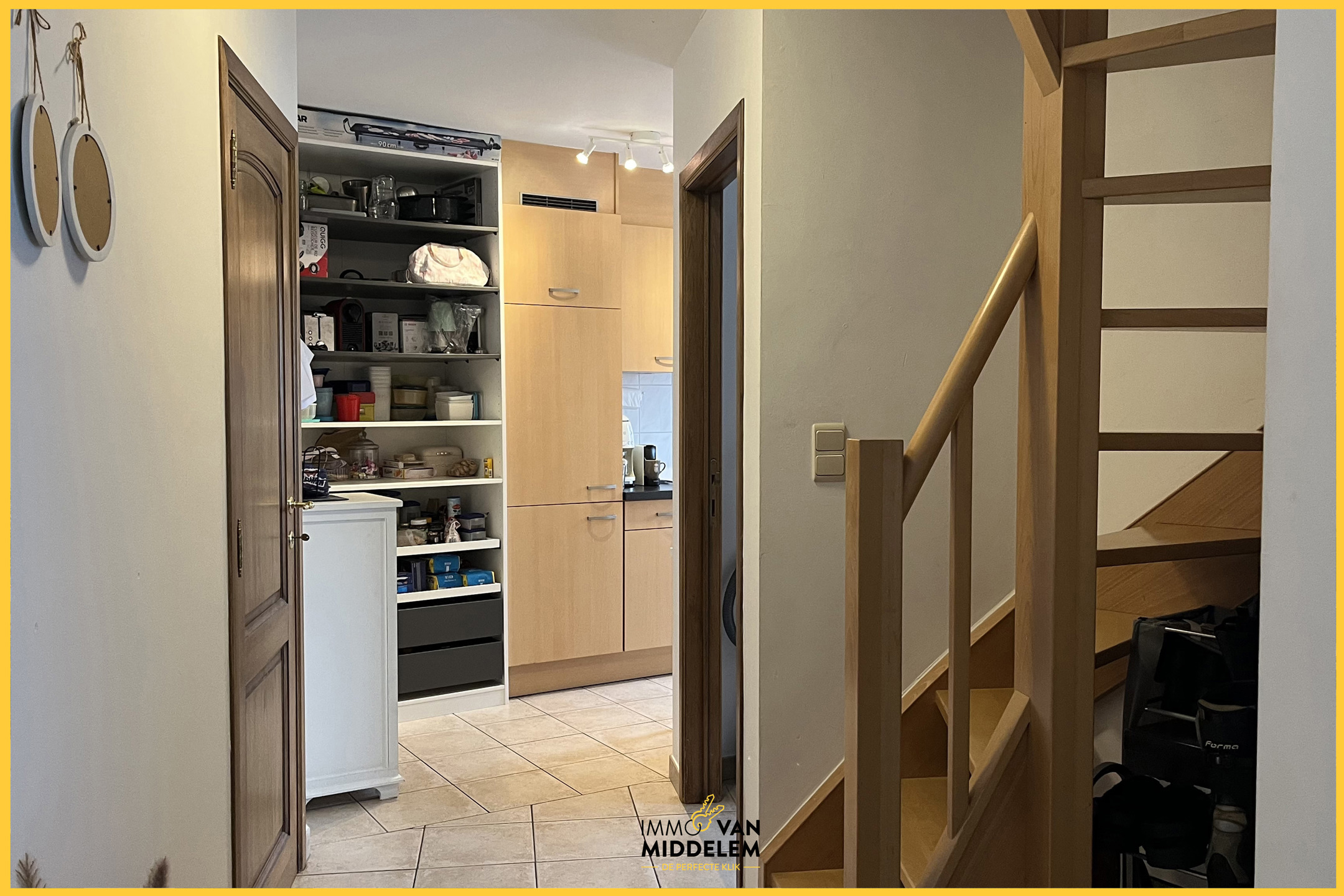 INSTAPKLAAR DUPLEX APPARTEMENT IN HET CENTRUM VAN TERNAT - foto 4