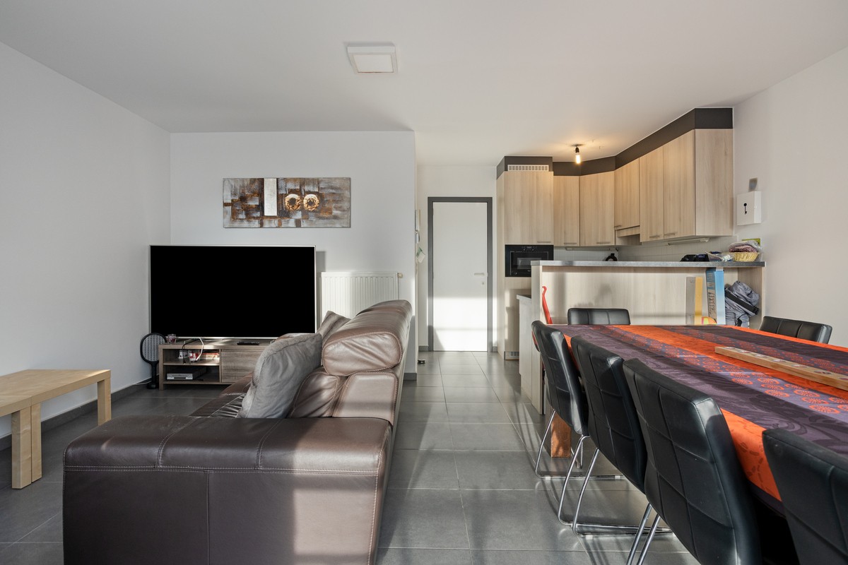 Lichtrijke gelijkvloers appartement op 100 meter van het strand. - foto 5