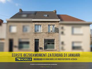 1ste bezoekdag zaterdag 31 januari! Inschrijven kan via www.nobels.be onder referentienummer 4226434.GERENOVEERDE GESLOTEN BEBOUWING met GARAGEBOX en...