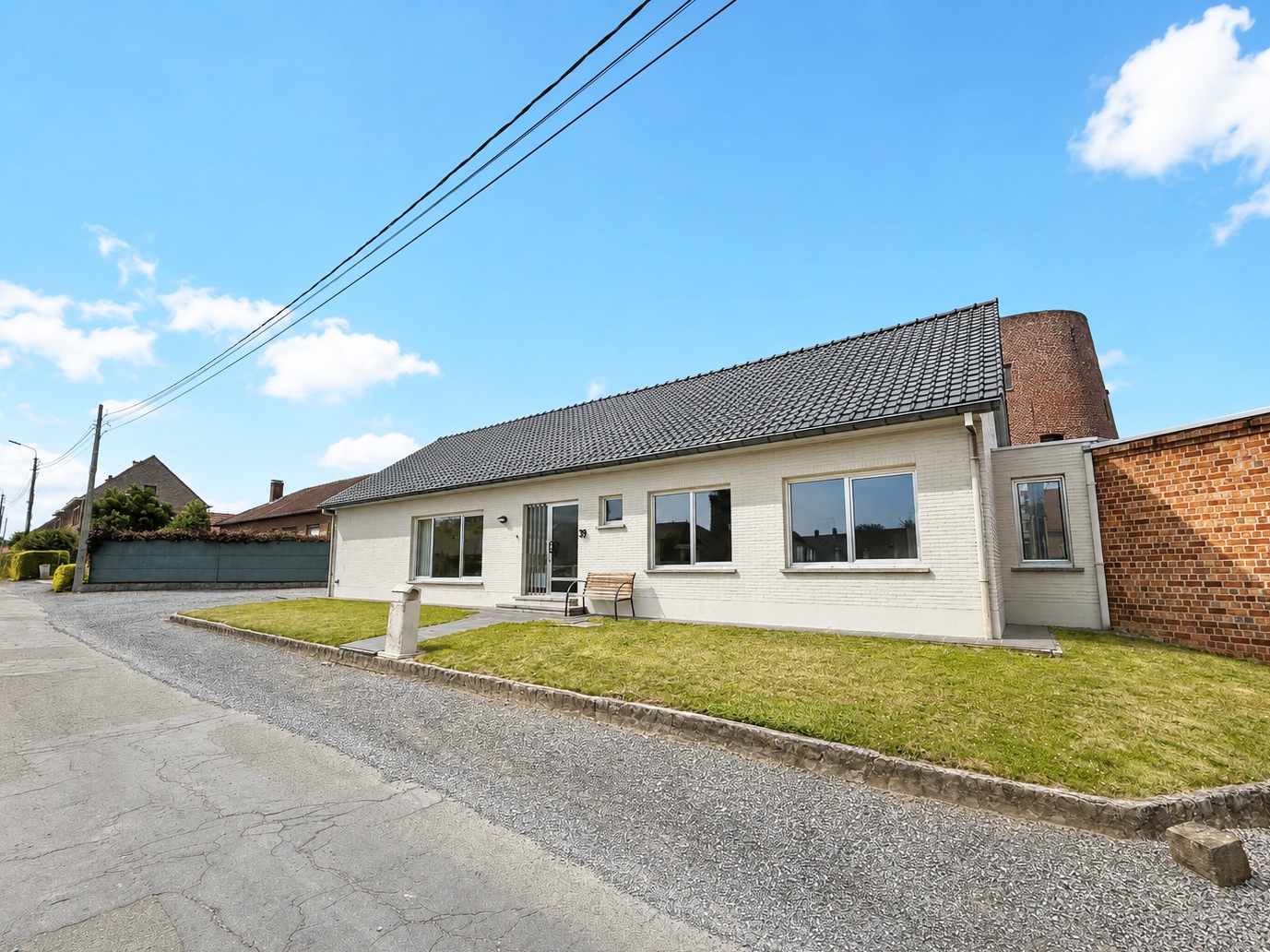 Te koop, te moderniseren woning met molen te Huise (Kruisem) - foto 1