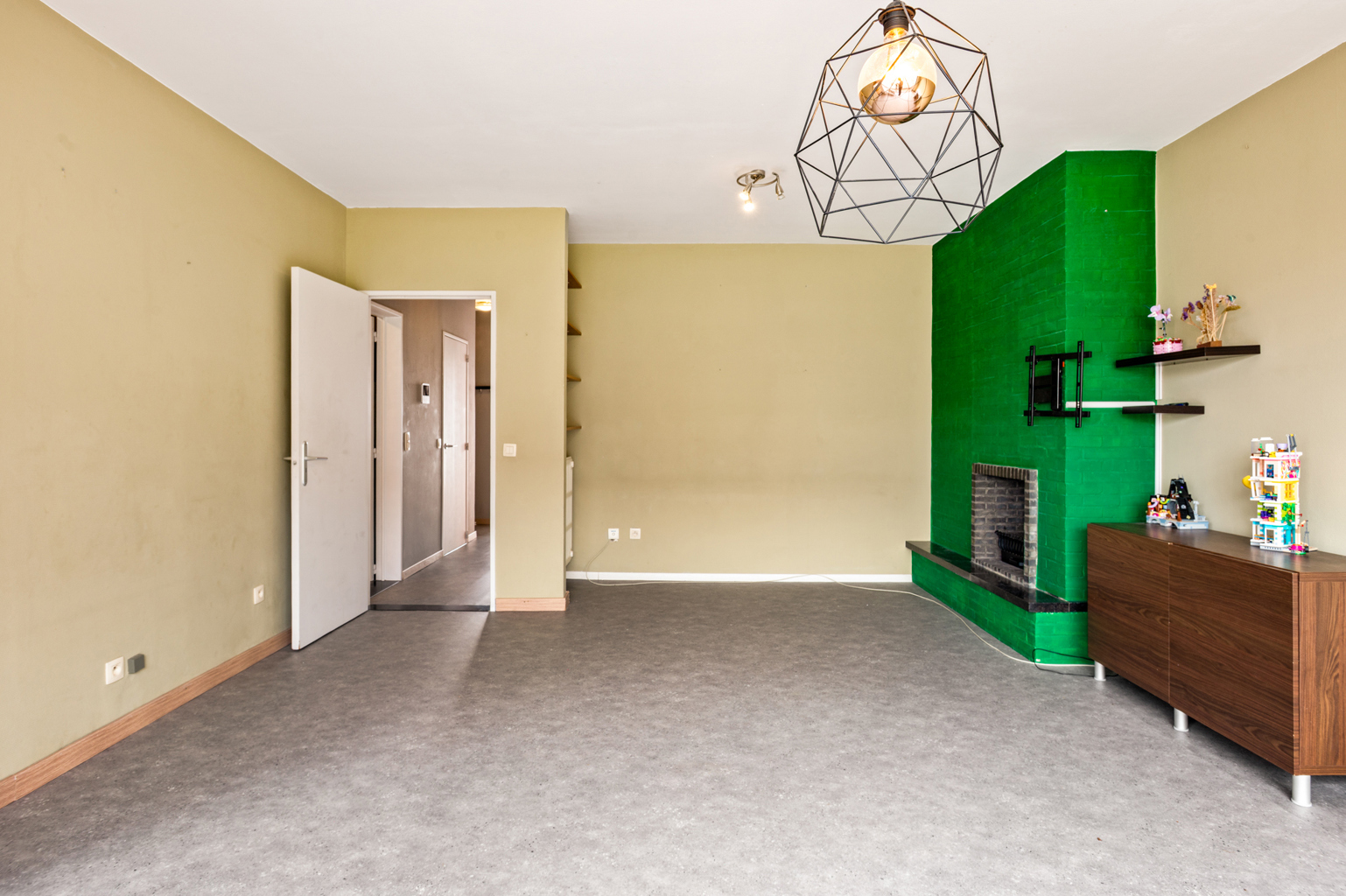 Appartement te koop in Merksem met 2 slaapkamers - foto 3