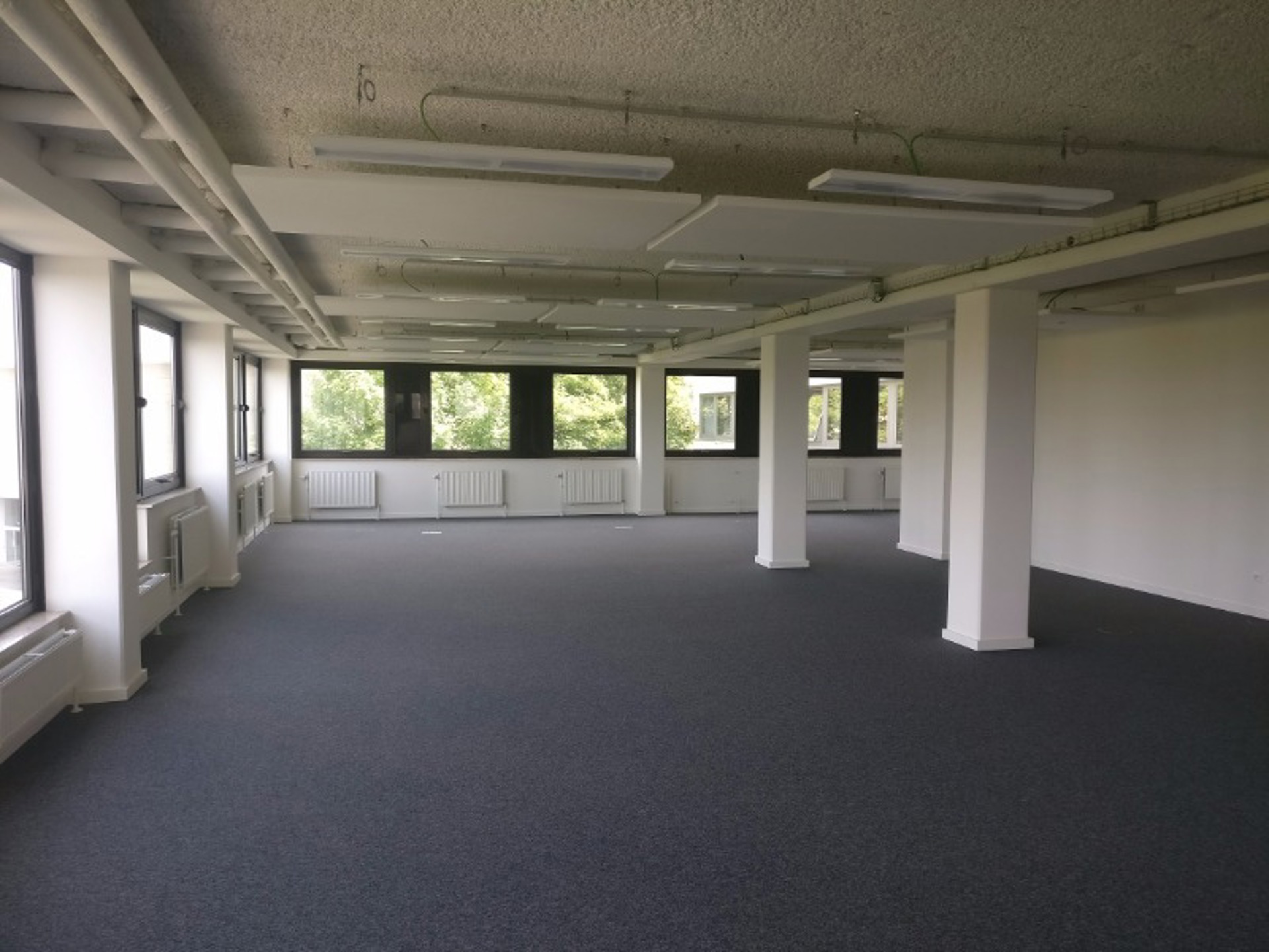 Commercial for rent in Zaventem - photo 4