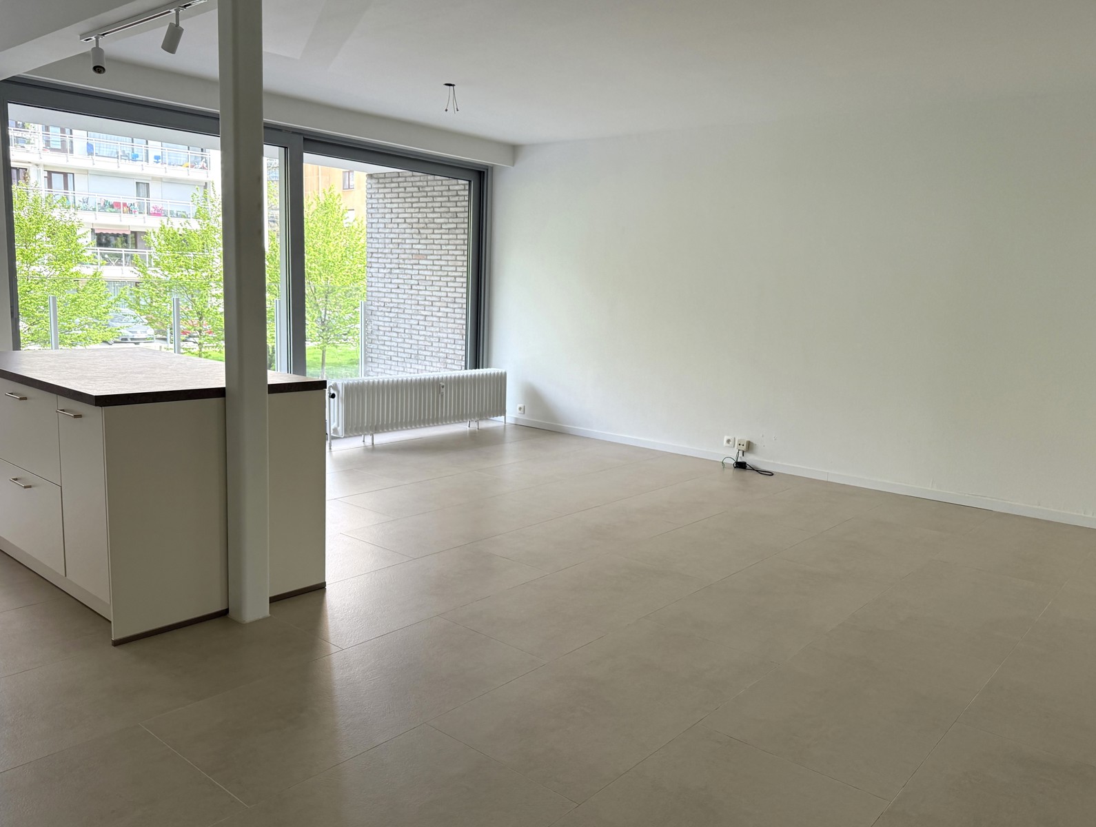 Berchem | Gerenoveerd 2 slpk app + terras  - foto 5