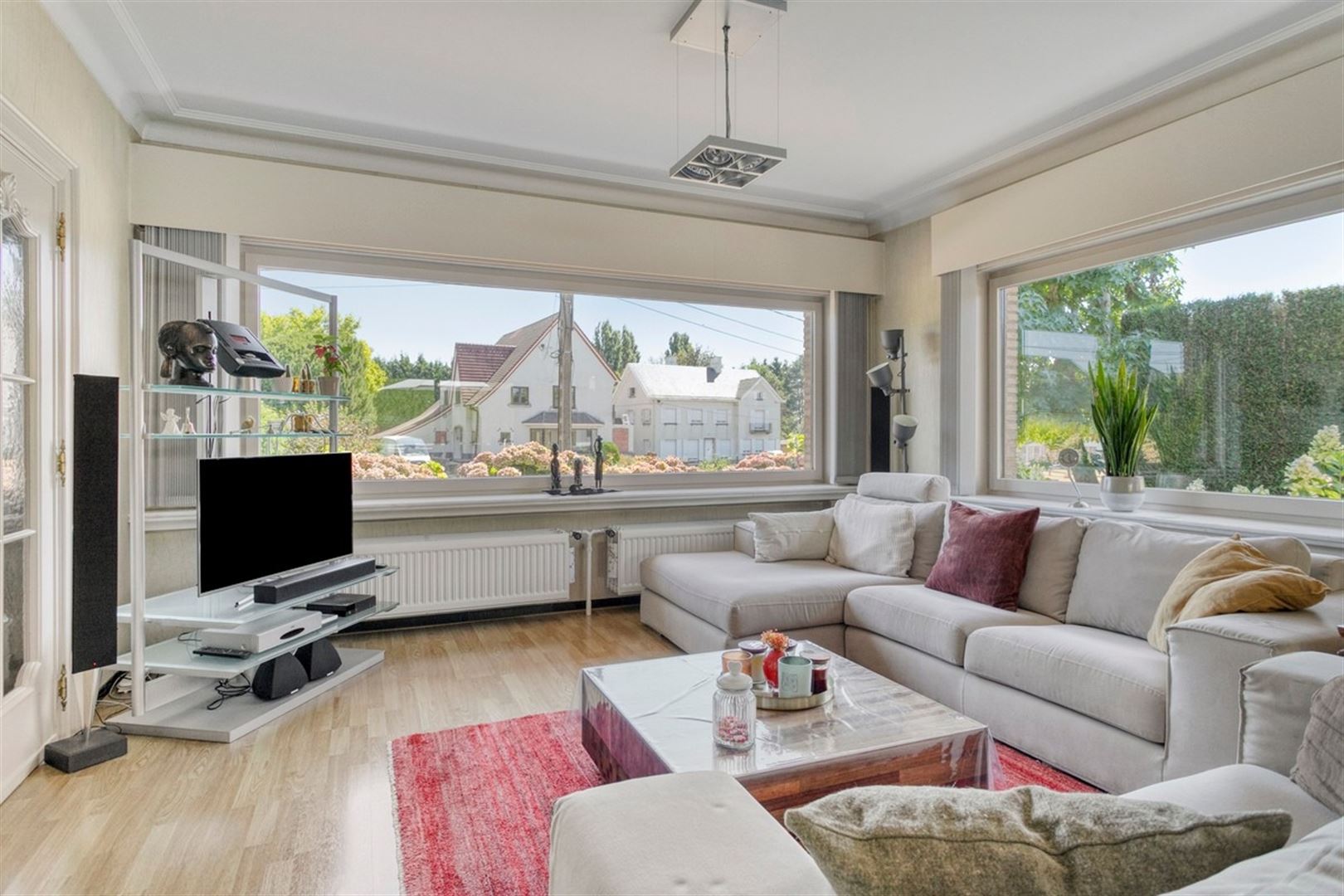 Verzorgde woning met zwembad. - foto 4