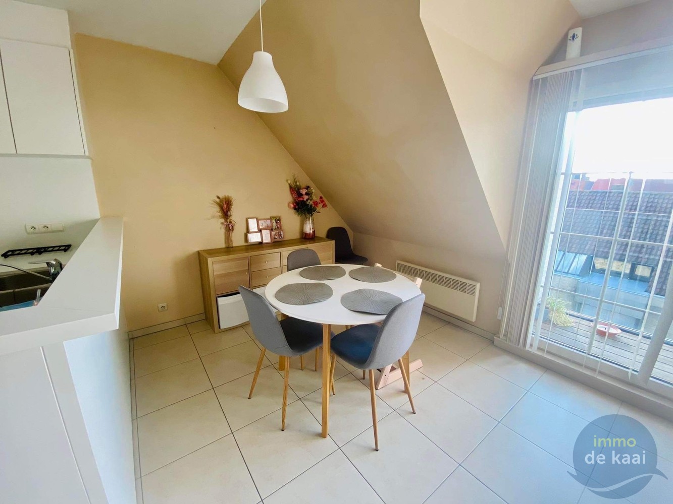 Ruime duplex met 3 slaapkamers. - foto 3