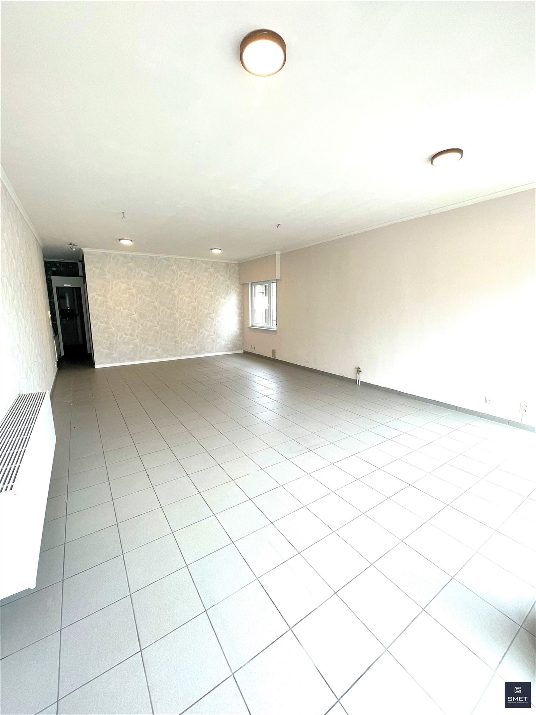 Commercial for rent in Beveren - photo 5