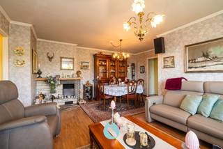 Gelegen in de groene omgeving van het Elsopark bevindt zich dit verzorgd appartement op de zevende verdieping, met een aangename indeling en zicht...