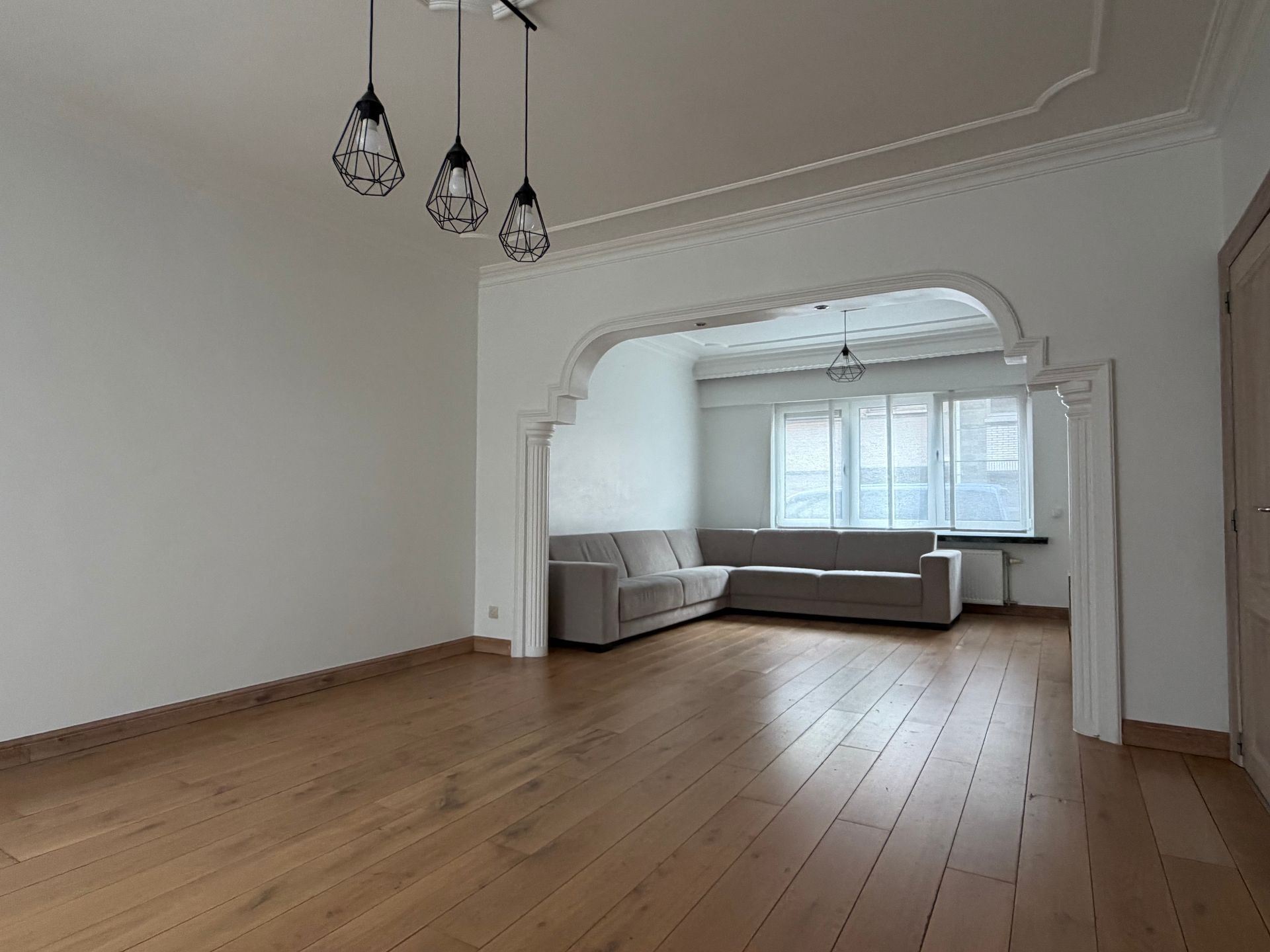 Woning met 3 slaapkamers, bureau en tuin - foto 5