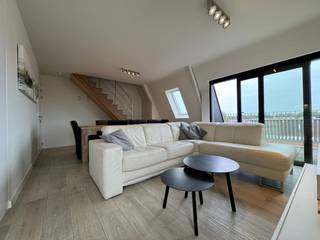 Ontdek dit instapklare, volledig gemeubelde appartement op de derde verdieping van de recente residentie Sea Breeze. Dankzij zijn gunstige...