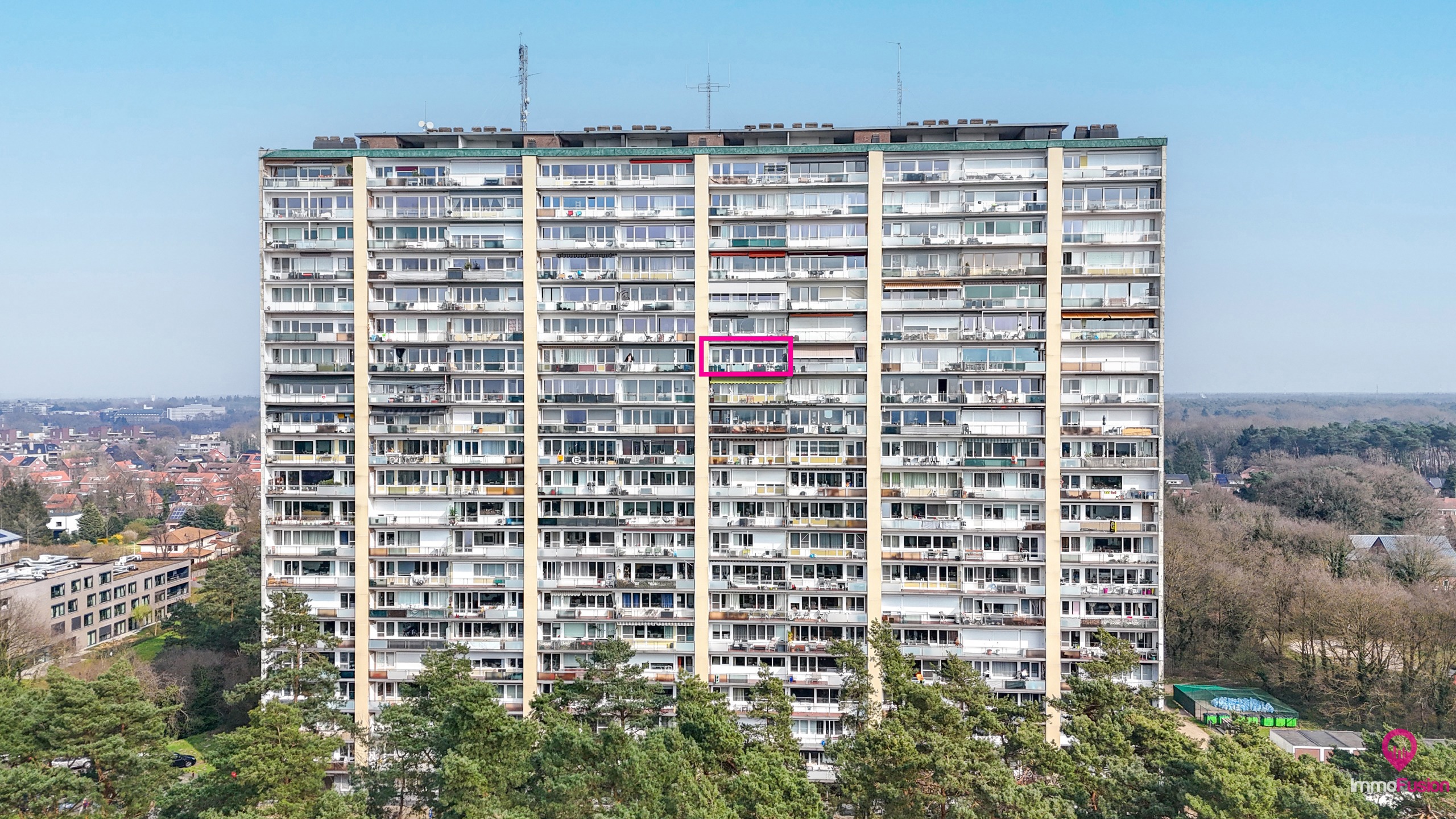 Appartement à vendre à Genk avec 3 chambres - photo 2