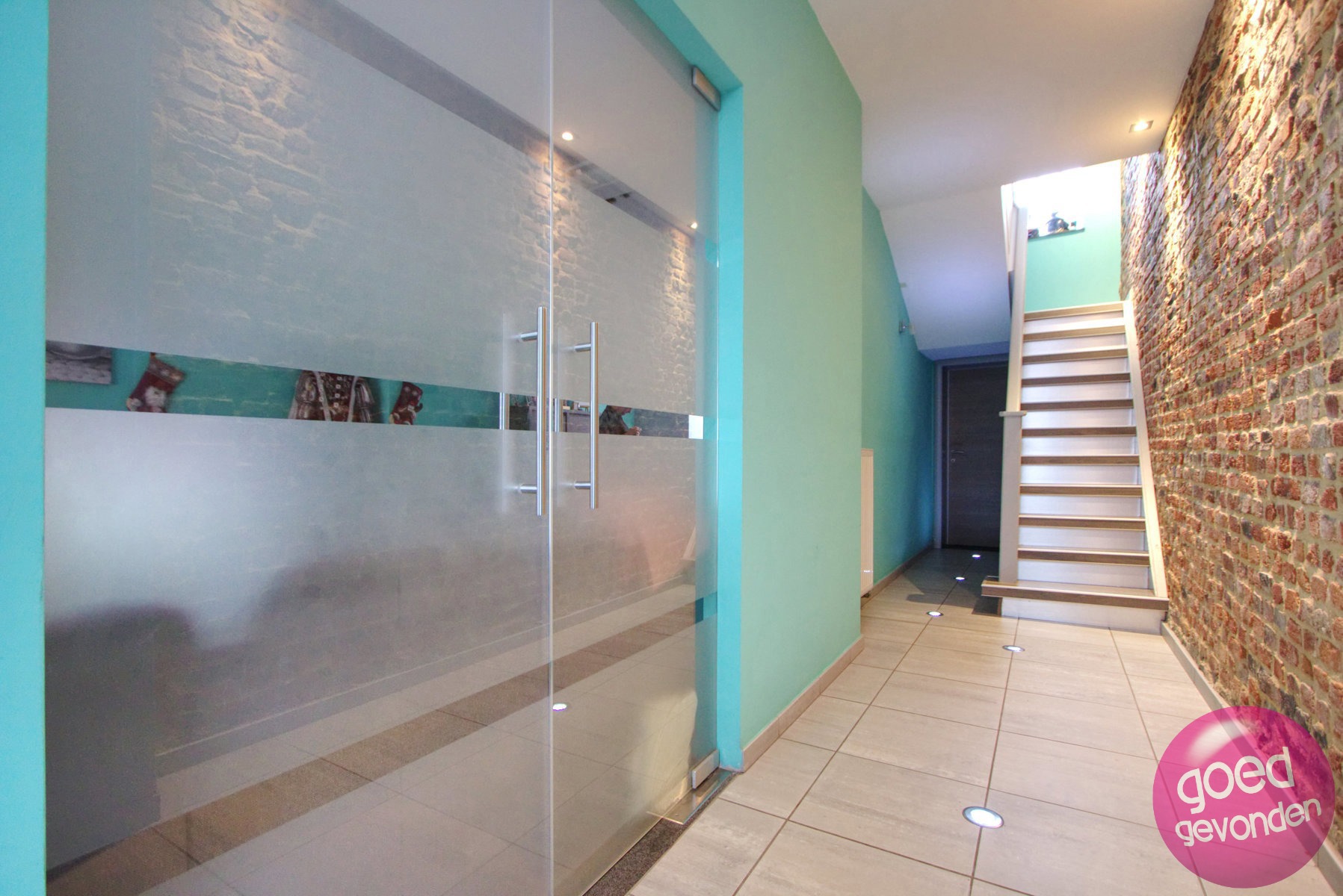 WONING - GERENOVEERD - 3 SLK - 2 BDK - TUIN - TERRAS - foto 2