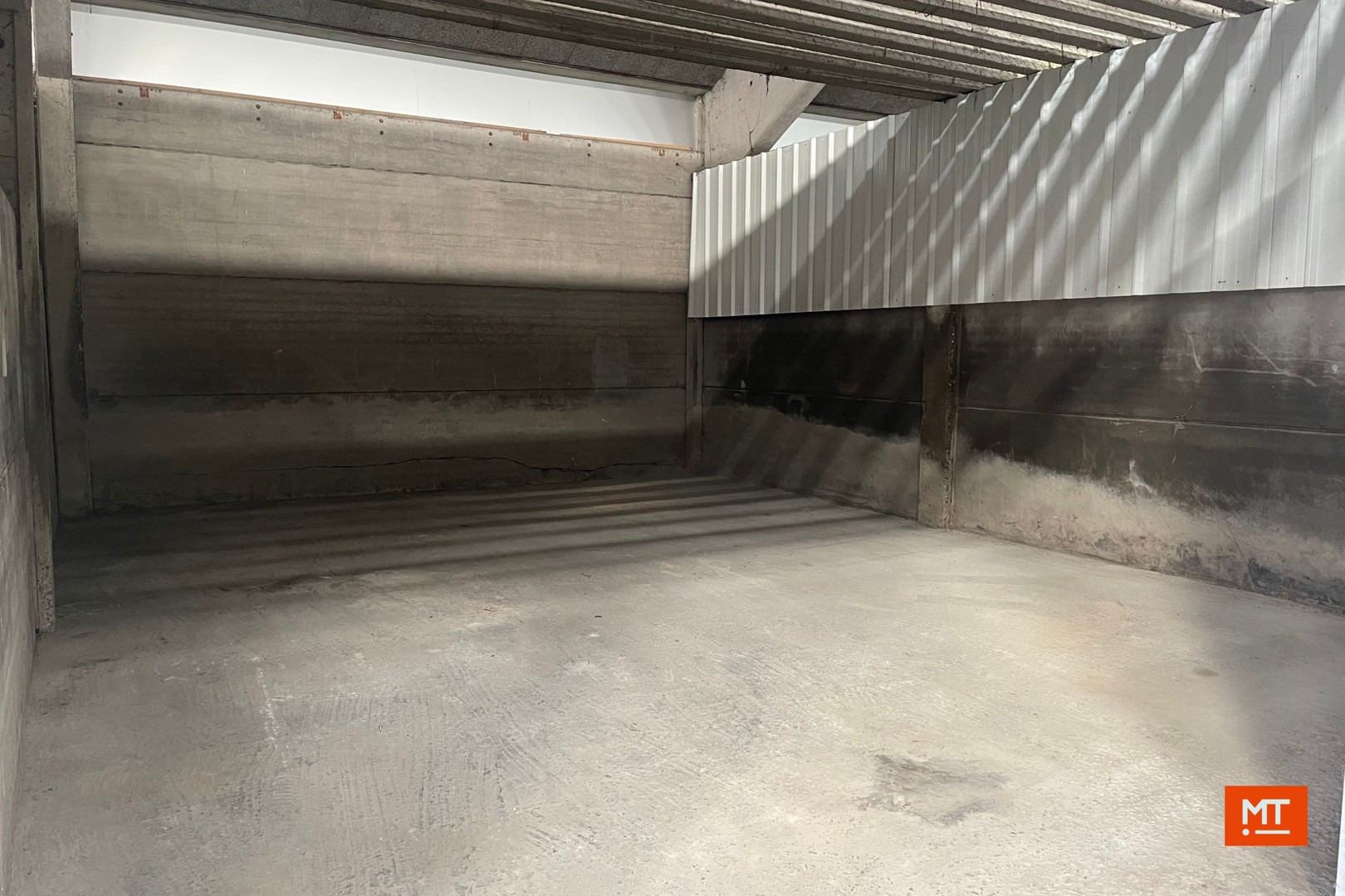 Commercial for rent in Beselare - photo 1