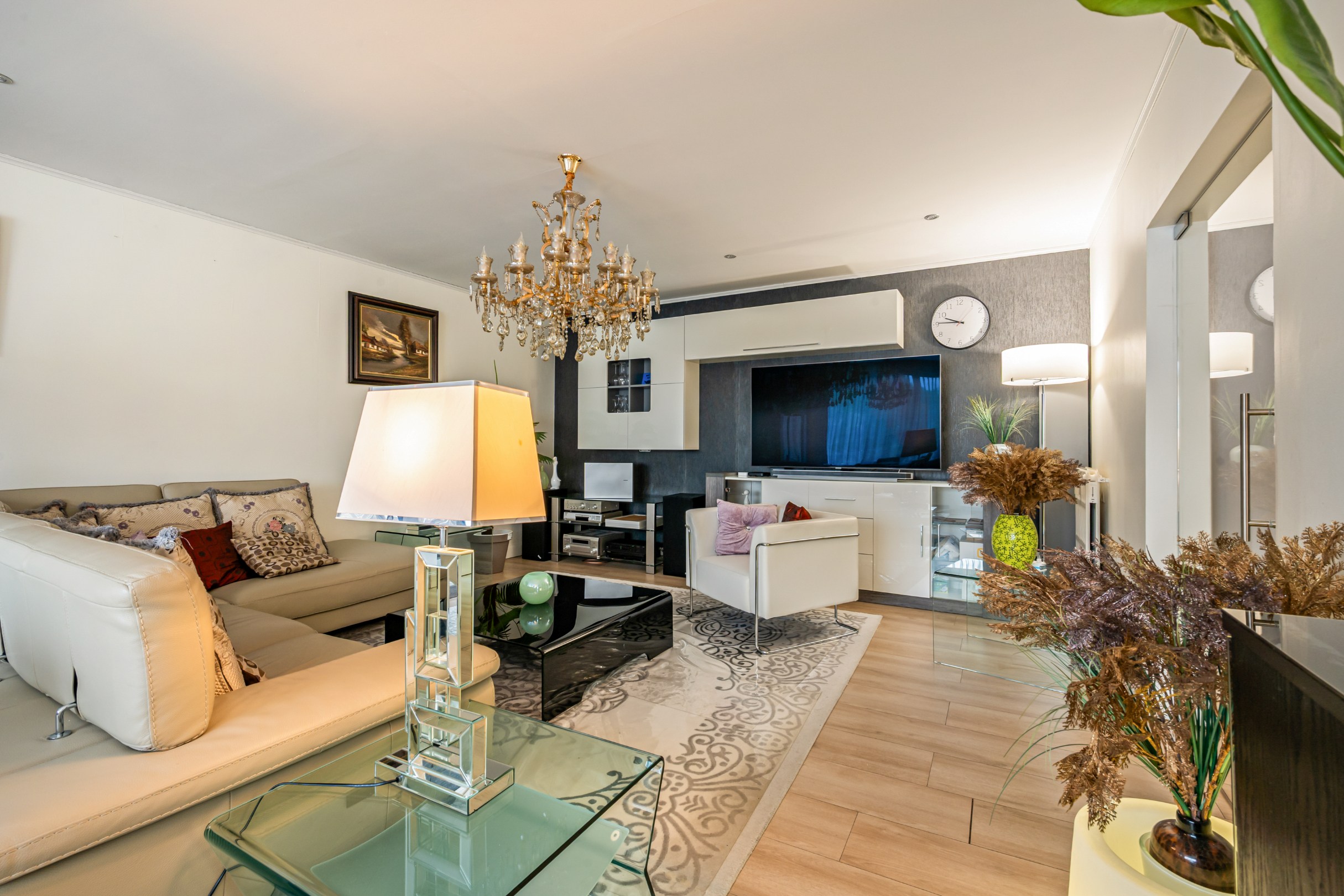 Prachtig afgewerkt appartement met 3 slaapkamers en ondergrondse staanplaats - foto 3